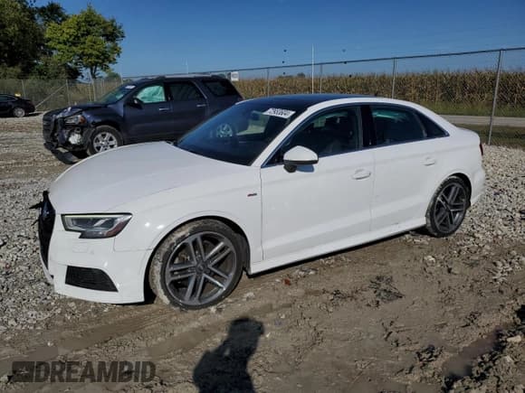 ✅ 2019 Audi A3 Premium Plus • VIN: WAUGUGFFXK1011945 • Lot: 72953604. Listed on Copart with 70,301 mi. Free auction sales archive from the USA and detailed vehicle history report at DreamBid. Image 1.