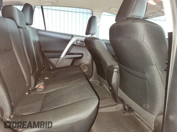 ✅ 2017 Toyota RAV4 LE • VIN: 2T3BFREV6HW590745 • Lot: 92937665. Listed on Copart with 64,107 mi. Free auction sales archive from the USA and detailed vehicle history report at DreamBid. Image 11.