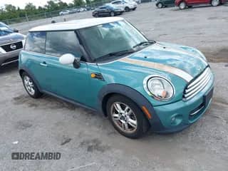 2012 MINI Hardtop with VIN WMWSU3C54CT259824, listed as a IAAI auction lot 43241464 with 73,606 mi miles and . Bid and sale history available at DreamBid. Image 1.
