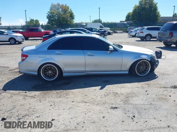 ✅ 2008 Mercedes-Benz C 350 Sport • VIN: WDDGF56X98F136088 • Lot: 43138207. Listed on IAAI with Not provided. Free auction sales archive from the USA and detailed vehicle history report at DreamBid. Image 12.