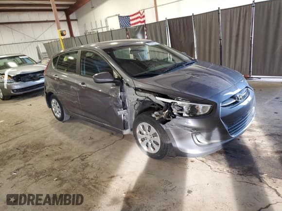 ✅ 2017 Hyundai Accent SE • VIN: KMHCT5AE6HU305465 • Лот: 82574194. Опубликован ранее на Copart с пробегом 65 605 миль. Бесплатный доступ к архиву аукционных продаж из США и подробный отчёт об истории автомобиля на DreamBid. Изображение 4.