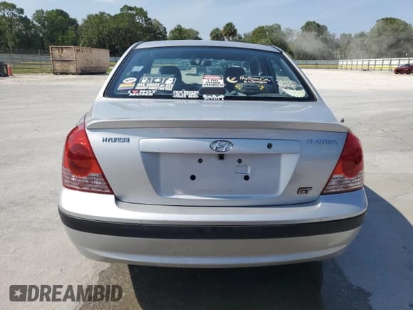 ✅ 2004 Hyundai Elantra GLS • VIN: KMHDN46D34U806736 • Lot: 57423425. Wystawiony na Copart z przebiegiem 46 749 mil. Bezpłatny archiwum sprzedaży aukcyjnych z USA i szczegółowy raport historii pojazdu na DreamBid. Zdjęcie 6.