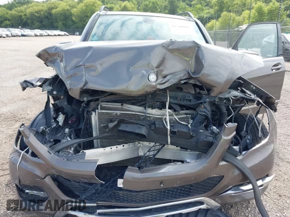 ✅ 2014 Mercedes-Benz GLK 350 • VIN: WDCGG8JBXEG239458 • Лот: 42700098. Опубликован ранее на IAAI с пробегом 57 131 миль. Бесплатный доступ к архиву аукционных продаж из США и подробный отчёт об истории автомобиля на DreamBid. Изображение 6.