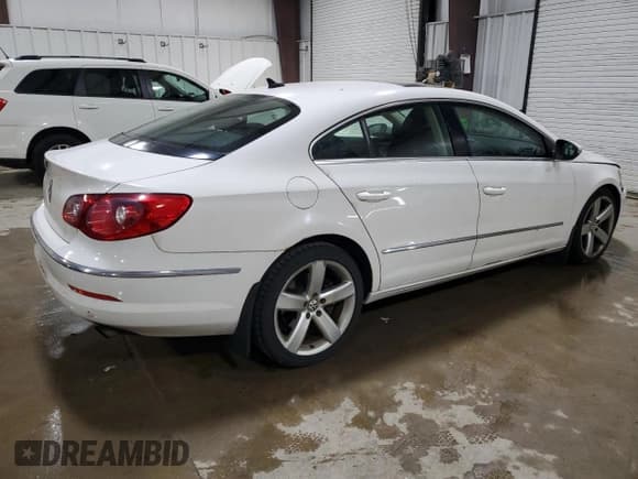 ✅ 2009 Volkswagen CC 4Motion • VIN: WVWGU73C29E550270 • Lot: 56929955. Wystawiony na Copart z przebiegiem 117 805 mil. Bezpłatny archiwum sprzedaży aukcyjnych z USA i szczegółowy raport historii pojazdu na DreamBid. Zdjęcie 3.