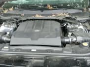 ✅ 2019 Land Rover Range Rover • VIN: SALGS2RE5KA516721 • Лот: 42081181. Опубликован ранее на IAAI с пробегом 120 147 миль. Бесплатный доступ к архиву аукционных продаж из США и подробный отчёт об истории автомобиля на DreamBid. Изображение 24.