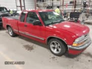 ✅ 2002 Chevrolet S-10 LS • VIN: 1GCCS19W428142540 • Лот: 41722446. Опубликован ранее на IAAI с пробегом 245 692 миль. Бесплатный доступ к архиву аукционных продаж из США и подробный отчёт об истории автомобиля на DreamBid. Изображение 1.