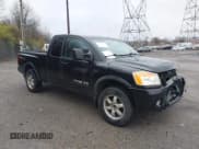 ✅ 2008 Nissan Titan XE • VIN: 1N6AA06C18N317056 • Lot: 43690421. Wystawiony na IAAI z przebiegiem 269 178 mil. Bezpłatny archiwum sprzedaży aukcyjnych z USA i szczegółowy raport historii pojazdu na DreamBid. Zdjęcie 1.