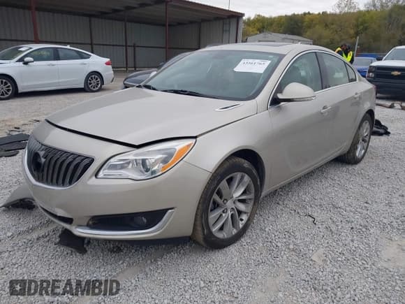 ✅ 2016 Buick Regal • VIN: 2G4GK5EX6G9180544 • Lot: 43561765. Listed on IAAI with 38,411 mi. Free auction sales archive from the USA and detailed vehicle history report at DreamBid. Image 17.