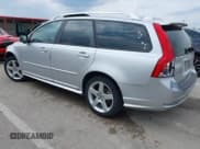 ✅ 2009 Volvo V50 R-Design • VIN: YV1MJ672292464766 • Lot: 42252914. Listed on IAAI with 169,615 mi. Free auction sales archive from the USA and detailed vehicle history report at DreamBid. Image 3.