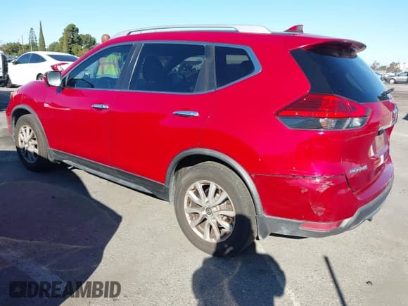 ✅ 2017 Nissan Rogue SV • VIN: JN8AT2MT2HW401154 • Lot: 43847640. Wystawiony na IAAI z przebiegiem 233 533 mil. Bezpłatny archiwum sprzedaży aukcyjnych z USA i szczegółowy raport historii pojazdu na DreamBid. Zdjęcie 3.
