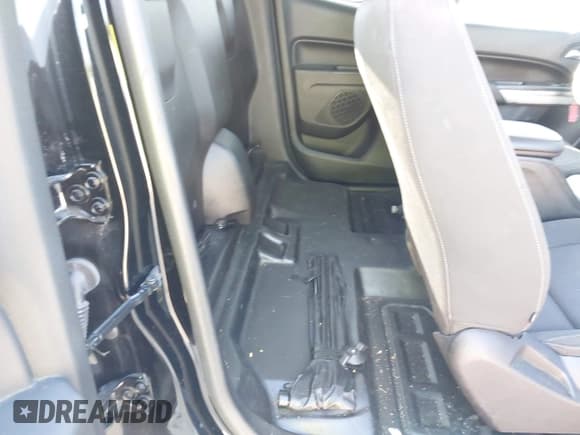 ✅ 2021 Chevrolet Colorado 2WD LT • VIN: 1GCHSCEA6M1234904 • Lot: 43257407. Listed on IAAI with 57,149 mi. Free auction sales archive from the USA and detailed vehicle history report at DreamBid. Image 8.