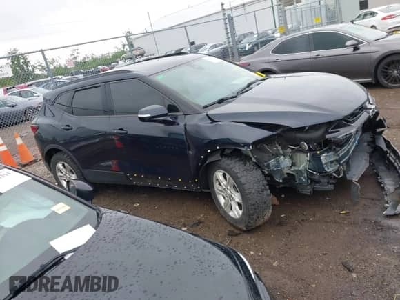 ✅ 2021 Chevrolet Blazer LT • VIN: 3GNKBJRS0MS505037 • Лот: 42601556. Размещён на IAAI с пробегом 70 099 миль миль. Получите бесплатный доступ к архиву аукционных продаж из США и посмотрите подробный отчёт об истории автомобиля на DreamBid. Изображение 14.