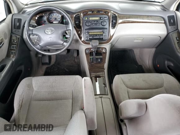 ✅ 2002 Toyota Highlander • VIN: JTEGF21A120032762 • Lot: 84447035. Wystawiony na Copart z przebiegiem 258 829 mil. Bezpłatny archiwum sprzedaży aukcyjnych z USA i szczegółowy raport historii pojazdu na DreamBid. Zdjęcie 8.