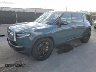 ✅ 2025 Rivian R1S Premium • VIN: 7PDSGCBP5SN059334 • Lot: 90629175. Wystawiony na Copart z przebiegiem 22 198 mil. Bezpłatny archiwum sprzedaży aukcyjnych z USA i szczegółowy raport historii pojazdu na DreamBid. Zdjęcie 1.
