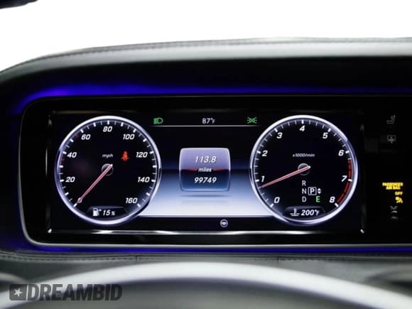 ✅ 2015 Mercedes-Benz S 550 • VIN: WDDUG8CB4FA120000 • Lot: 91180165. Wystawiony na Copart z przebiegiem 99 749 mil. Bezpłatny archiwum sprzedaży aukcyjnych z USA i szczegółowy raport historii pojazdu na DreamBid. Zdjęcie 8.