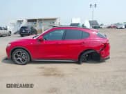 ✅ 2022 Alfa Romeo Stelvio Ti • VIN: ZASPAKBN5N7D32683 • Lot: 42444064. Listed on IAAI with 39,408 mi. Free auction sales archive from the USA and detailed vehicle history report at DreamBid. Image 14.