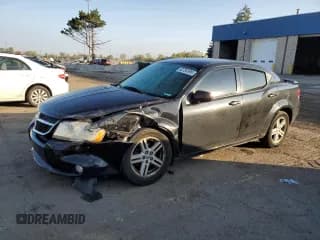 ✅ 2010 Dodge Avenger R/T • VIN: 1B3CC5FB6AN218184 • Lot: 80759595. Listed on Copart with 177,883 mi. Free auction sales archive from the USA and detailed vehicle history report at DreamBid. Image 1.