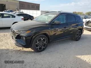 2024 Hyundai Tucson N Line z VIN KM8JFCD15RU164157, wystawiony jako Copart lot #86849805 z przebiegiem 13 399 mil mil oraz Czysty tytuł • Clean title. Historia ofert i sprzedaży dostępna na DreamBid. Obrazek 1.