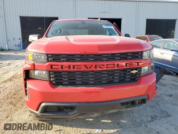 ✅ 2021 Chevrolet Silverado 1500 Custom • VIN: 1GCRYBEK5MZ328084 • Lot: 46501684. Wystawiony na Copart z przebiegiem 18 634 mil. Bezpłatny archiwum sprzedaży aukcyjnych z USA i szczegółowy raport historii pojazdu na DreamBid. Zdjęcie 5.