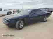2014 Dodge Challenger SXT z VIN 2C3CDYAG5EH225579, wystawiony jako Copart lot #72506064 z przebiegiem 155 352 mil mil oraz Szkoda całkowita • Salvage title. Historia ofert i sprzedaży dostępna na DreamBid. Obrazek 1.