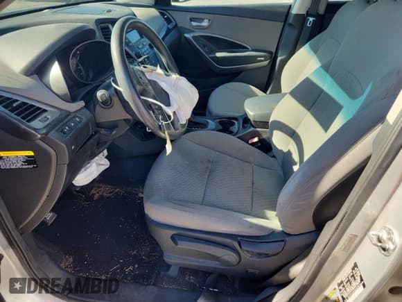 ✅ 2015 Hyundai Santa Fe • VIN: 5XYZT3LB7FG252957 • Lot: 87065335. Listed on Copart with 70,741 mi. Free auction sales archive from the USA and detailed vehicle history report at DreamBid. Image 7.