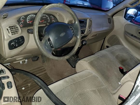 ✅ 2000 Ford F-150 • VIN: 2FTZX1722YCA76324 • Lot: 86598714. Listed on Copart with Not provided. Free auction sales archive from the USA and detailed vehicle history report at DreamBid. Image 8.