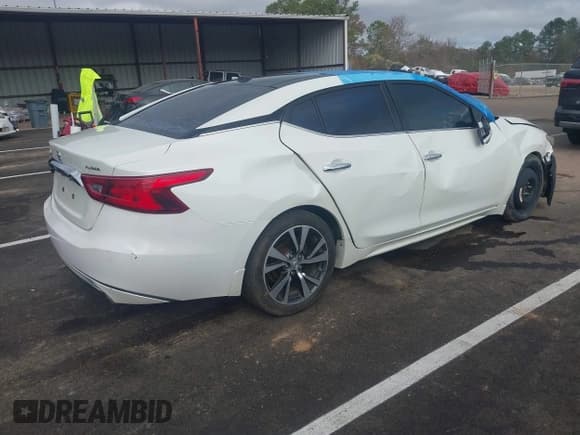 ✅ 2017 Nissan Maxima • VIN: 1N4AA6A92HC363805 • Лот: 43766772. Опубликован ранее на IAAI с пробегом 127 800 миль. Бесплатный доступ к архиву аукционных продаж из США и подробный отчёт об истории автомобиля на DreamBid. Изображение 4.