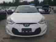 2017 Hyundai Veloster с VIN KMHTC6AD4HU312749, выставлен на аукционе Copart как лот 71572074 с пробегом 129 765 миль миль и Списание • Salvage title. История ставок и продаж доступна на DreamBid. Изображение 5.