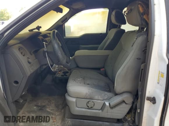 ✅ 2011 Ford F-150 XL • VIN: 1FTVX1CF7BKE07473 • Lot: 59516835. Listed on Copart with 211,888 mi. Free auction sales archive from the USA and detailed vehicle history report at DreamBid. Image 7.