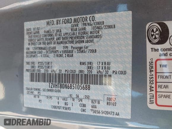 ✅ 2008 Ford Mustang Deluxe • VIN: 1ZVHT80N685105688 • Lot: 43061465. Wystawiony na IAAI z przebiegiem 84 730 mil. Bezpłatny archiwum sprzedaży aukcyjnych z USA i szczegółowy raport historii pojazdu na DreamBid. Zdjęcie 9.