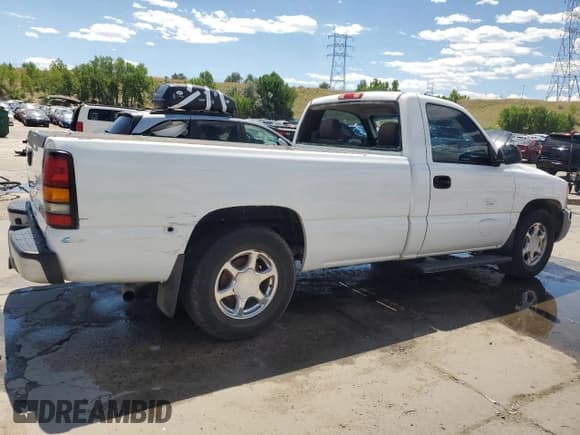 ✅ 2006 GMC Sierra 1500 Work Truck • VIN: 3GTEC14V76G173852 • Лот: 63993835. Опубликован ранее на Copart с пробегом 228 679 миль. Бесплатный доступ к архиву аукционных продаж из США и подробный отчёт об истории автомобиля на DreamBid. Изображение 3.