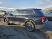 ✅ 2022 Volkswagen Tiguan SE • VIN: 3VV2B7AX2NM133663 • Лот: 95056935. Опубликован ранее на Copart с пробегом 97 393 миль. Бесплатный доступ к архиву аукционных продаж из США и подробный отчёт об истории автомобиля на DreamBid. Изображение 2.