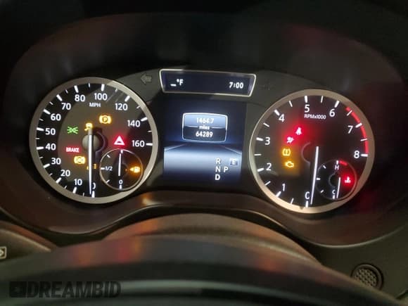 ✅ 2019 Infiniti QX30 Essential • VIN: SJKCH5CR4KA009792 • Lot: 87580985. Wystawiony na Copart z przebiegiem 64 289 mil. Bezpłatny archiwum sprzedaży aukcyjnych z USA i szczegółowy raport historii pojazdu na DreamBid. Zdjęcie 9.