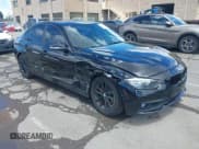 ✅ 2017 BMW 3 Series 320i • VIN: WBA8A9C36HK864042 • Lot: 42249630. Listed on IAAI with 121,620 mi. Free auction sales archive from the USA and detailed vehicle history report at DreamBid. Image 6.