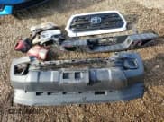 ✅ 2019 Toyota Tacoma SR • VIN: 5TFRX5GN3KX164807 • Lot: 81101075. Wystawiony na Copart z przebiegiem 92 496 mil. Bezpłatny archiwum sprzedaży aukcyjnych z USA i szczegółowy raport historii pojazdu na DreamBid. Zdjęcie 12.