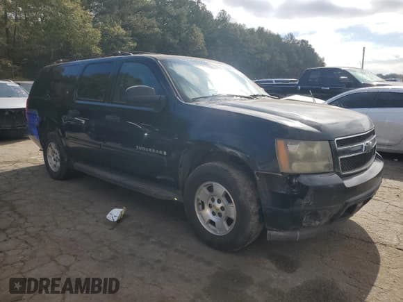 ✅ 2008 Chevrolet Suburban LTZ • VIN: 3GNFC16068G106370 • Лот: 92031135. Опубликован ранее на Copart с пробегом 233 650 миль. Бесплатный доступ к архиву аукционных продаж из США и подробный отчёт об истории автомобиля на DreamBid. Изображение 4.