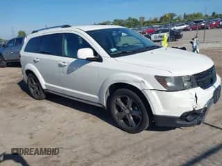 2015 Dodge Journey Crossroad z VIN 3C4PDCGB6FT577865, wystawiony jako IAAI lot #43249629 z przebiegiem 131 442 mil mil oraz . Historia ofert i sprzedaży dostępna na DreamBid. Obrazek 1.