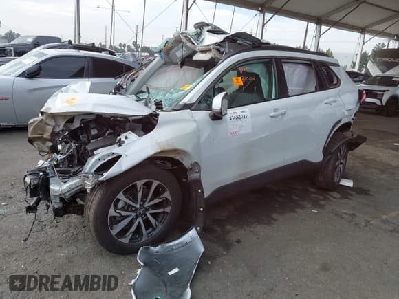 ✅ 2024 Toyota Corolla Cross XLE • VIN: 7MUDAAAG9RV095772 • Lot: 43682010. Listed on IAAI with 16,287 mi. Free auction sales archive from the USA and detailed vehicle history report at DreamBid. Image 2.