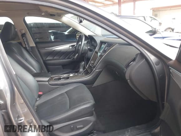 ✅ 2020 Infiniti Q50 Luxe • VIN: JN1EV7AP7LM208498 • Lot: 42374949. Listed on IAAI with 72,280 mi. Free auction sales archive from the USA and detailed vehicle history report at DreamBid. Image 5.