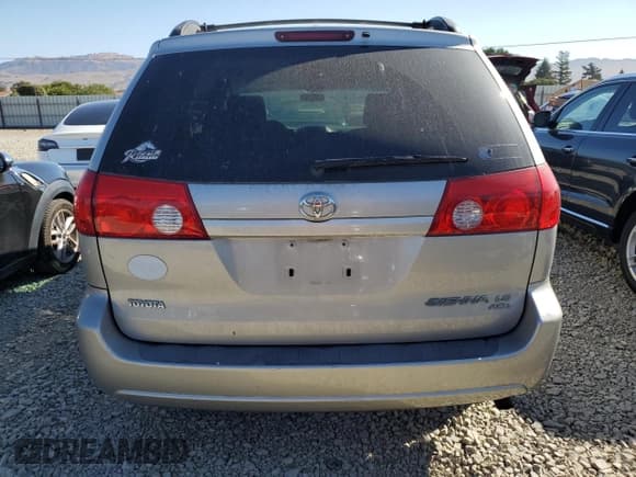 ✅ 2006 Toyota Sienna LE • VIN: 5TDBA23C46S058495 • Лот: 80939525. Опубликован ранее на Copart с пробегом 234 217 миль. Бесплатный доступ к архиву аукционных продаж из США и подробный отчёт об истории автомобиля на DreamBid. Изображение 6.