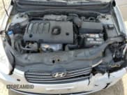 ✅ 2010 Hyundai Accent GL • VIN: KMHCN4BC4AU460068 • Лот: 60900915. Опубликован ранее на Copart с пробегом 242 708 миль. Бесплатный доступ к архиву аукционных продаж из США и подробный отчёт об истории автомобиля на DreamBid. Изображение 11.