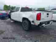 2020 Chevrolet Colorado 4WD LT z VIN 1GCHTCEA0L1224915, wystawiony jako IAAI lot #42300579 z przebiegiem 62 623 mil mil oraz . Historia ofert i sprzedaży dostępna na DreamBid. Obrazek 3.