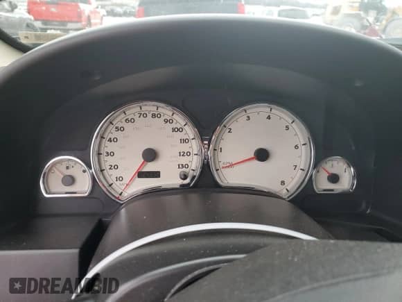 2006 Saturn VUE z VIN 5GZCZ63446S804771, wystawiony jako Copart lot #81027934 z przebiegiem Nie podano mil oraz Czysty tytuł • Clean title. Historia ofert i sprzedaży dostępna na DreamBid. Obrazek 9.