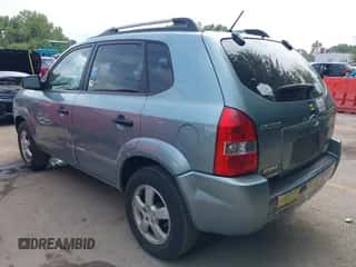 2007 Hyundai Tucson GLS with VIN KM8JM12B47U550104, listed as a IAAI auction lot 43076980 with 112,004 mi miles and . Bid and sale history available at DreamBid. Image 3.