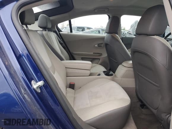 ✅ 2013 Chevrolet Volt • VIN: 1G1RD6E41DU141340 • Lot: 91387965. Wystawiony na Copart z przebiegiem 209 891 mil. Bezpłatny archiwum sprzedaży aukcyjnych z USA i szczegółowy raport historii pojazdu na DreamBid. Zdjęcie 10.