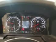 ✅ 2009 Dodge 1500 Laramie • VIN: 1D3HV13T99S704481 • Lot: 85502204. Wystawiony na Copart z przebiegiem 199 405 mil. Bezpłatny archiwum sprzedaży aukcyjnych z USA i szczegółowy raport historii pojazdu na DreamBid. Zdjęcie 9.