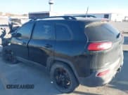 ✅ 2016 Jeep Cherokee Limited • VIN: 1C4PJMDS9GW317166 • Lot: 43603755. Wystawiony na IAAI z przebiegiem 128 680 mil. Bezpłatny archiwum sprzedaży aukcyjnych z USA i szczegółowy raport historii pojazdu na DreamBid. Zdjęcie 3.