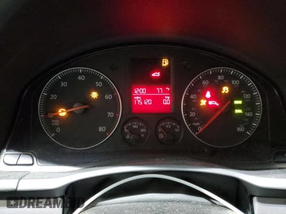 ✅ 2006 Volkswagen Jetta 2.5L • VIN: 3VWRF71K86M669179 • Лот: 56434375. Опубликован ранее на Copart с пробегом 175 120 миль. Бесплатный доступ к архиву аукционных продаж из США и подробный отчёт об истории автомобиля на DreamBid. Изображение 9.