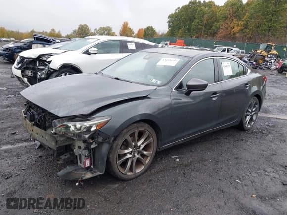 ✅ 2017 Mazda 6 Grand Touring • VIN: JM1GL1X56H1137852 • Лот: 43495173. Опубликован ранее на IAAI с пробегом 62 625 миль. Бесплатный доступ к архиву аукционных продаж из США и подробный отчёт об истории автомобиля на DreamBid. Изображение 19.