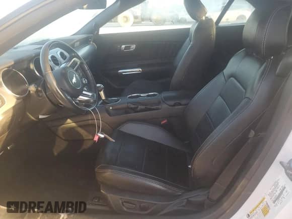 2023 Ford Mustang EcoBoost Premium с VIN 1FATP8UH6P5105734, выставлен на аукционе Copart как лот 90812395 с пробегом 67 596 миль миль и Чистый • Clean title. История ставок и продаж доступна на DreamBid. Изображение 7.